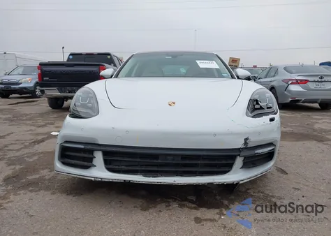 2018 Porsche Panamera 4 из США, поврежденный, VIN WP0AA2A77JL110388